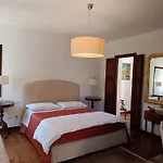 Bed & Breakfast Flora 3*