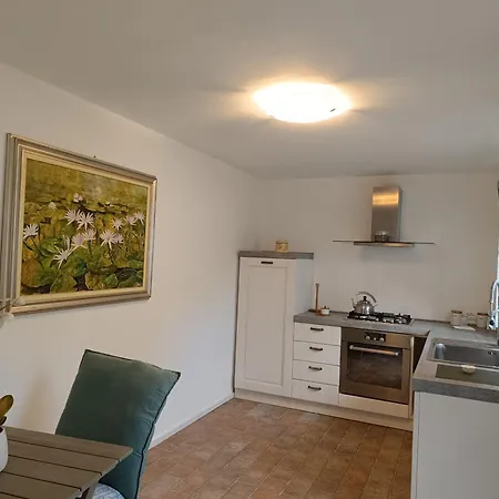 Flora Bed and Breakfast Mondello